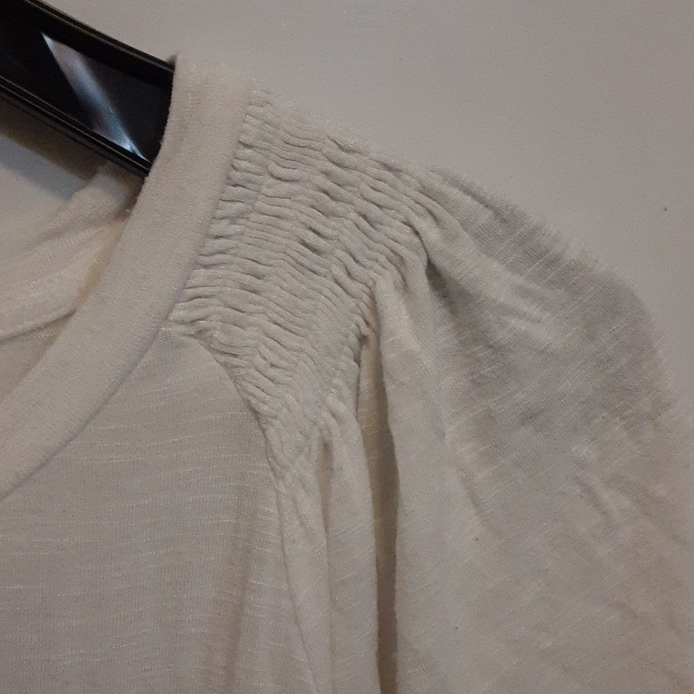 Old Navy Women's Top - Picture 2 of 5
